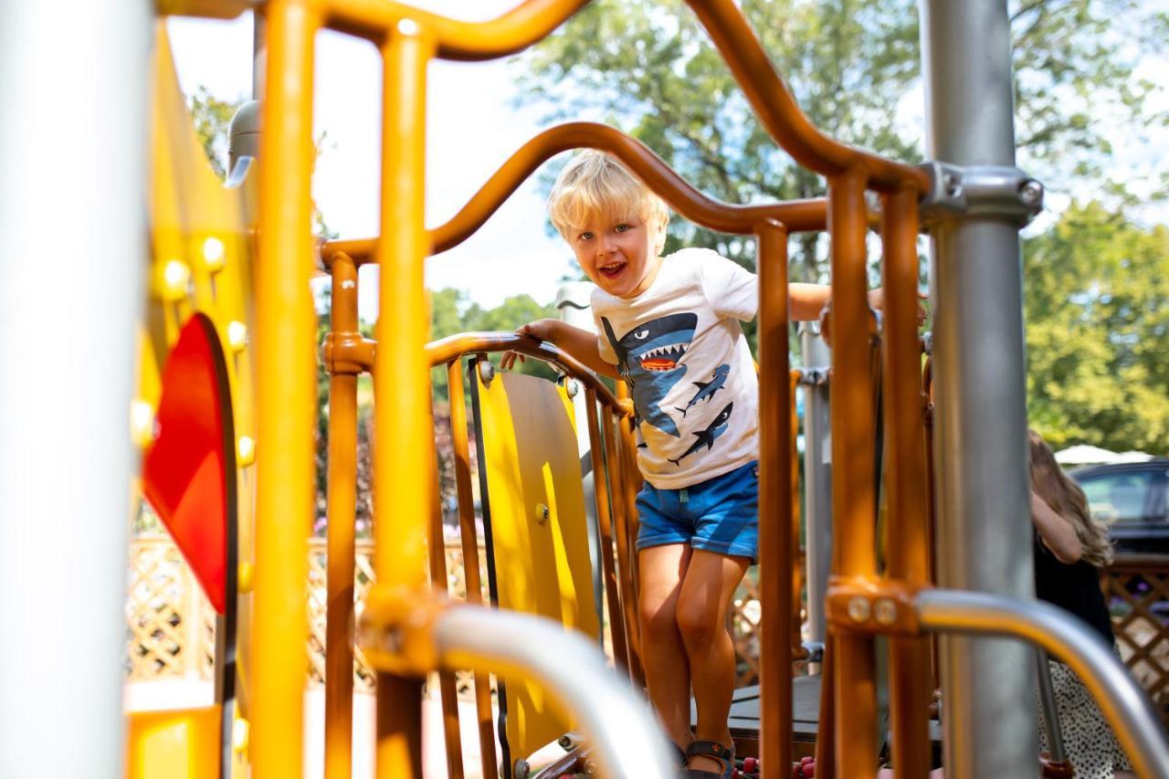Rcn Le Moulin De La Pique Camping 5*